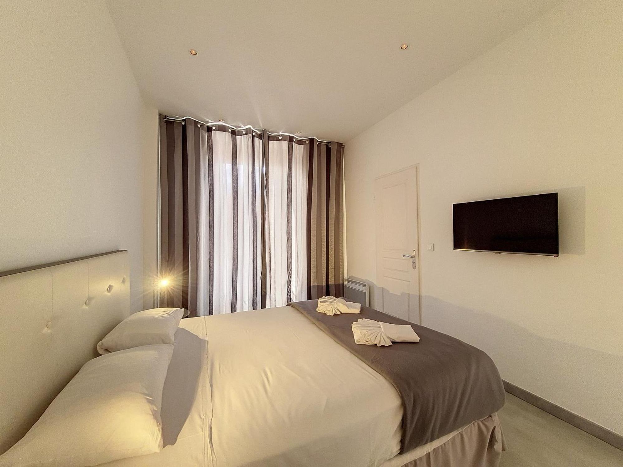 Appartamento Nestor&jeeves - Palais Lascaris - Port *